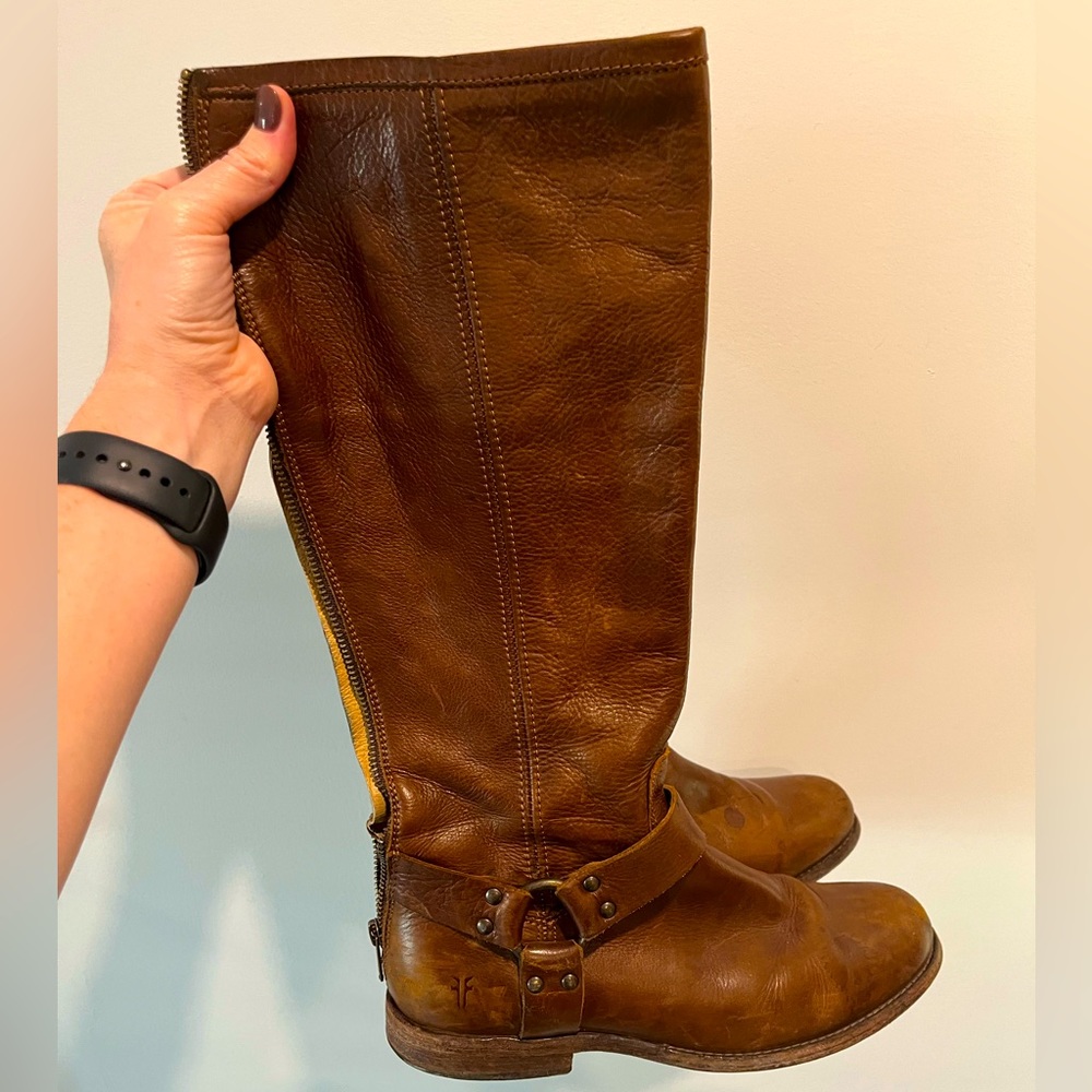 Women’s Frye boots